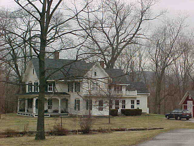 Building photograph for 94 WHITE HOLLOW ROAD